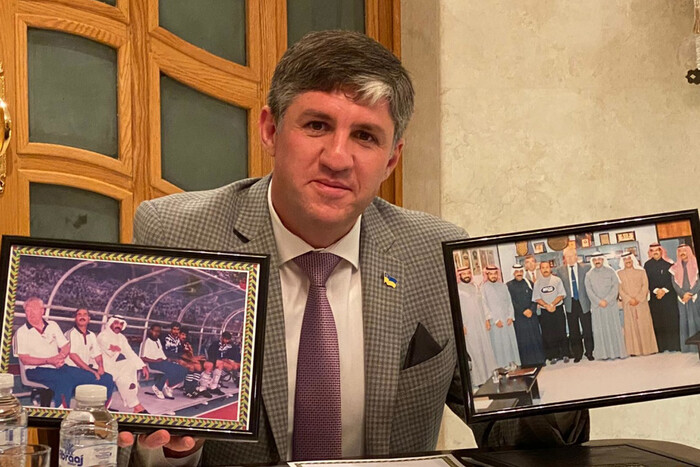 Зеленський звільнив посла України в Кувейті Балануцу
