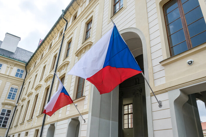 Чехія викликала російського посла «на килим» через кібератаки