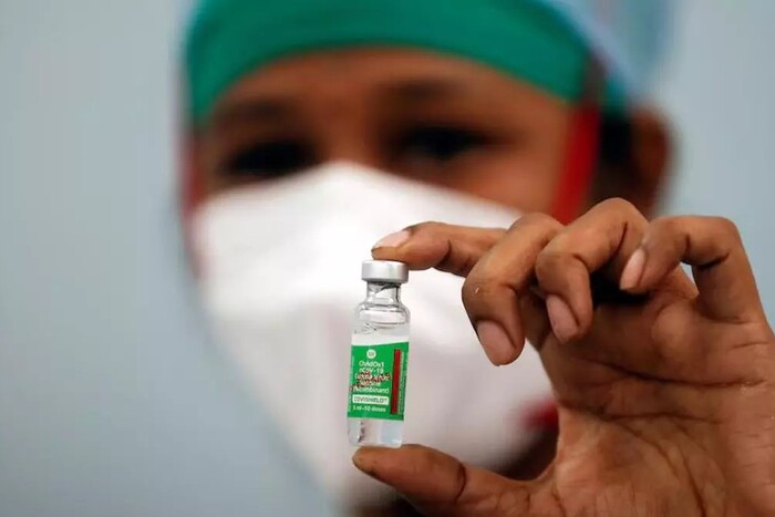 AstraZeneca вилучає вакцину проти Covid-19 в усьому світі: у компанії пояснили причину