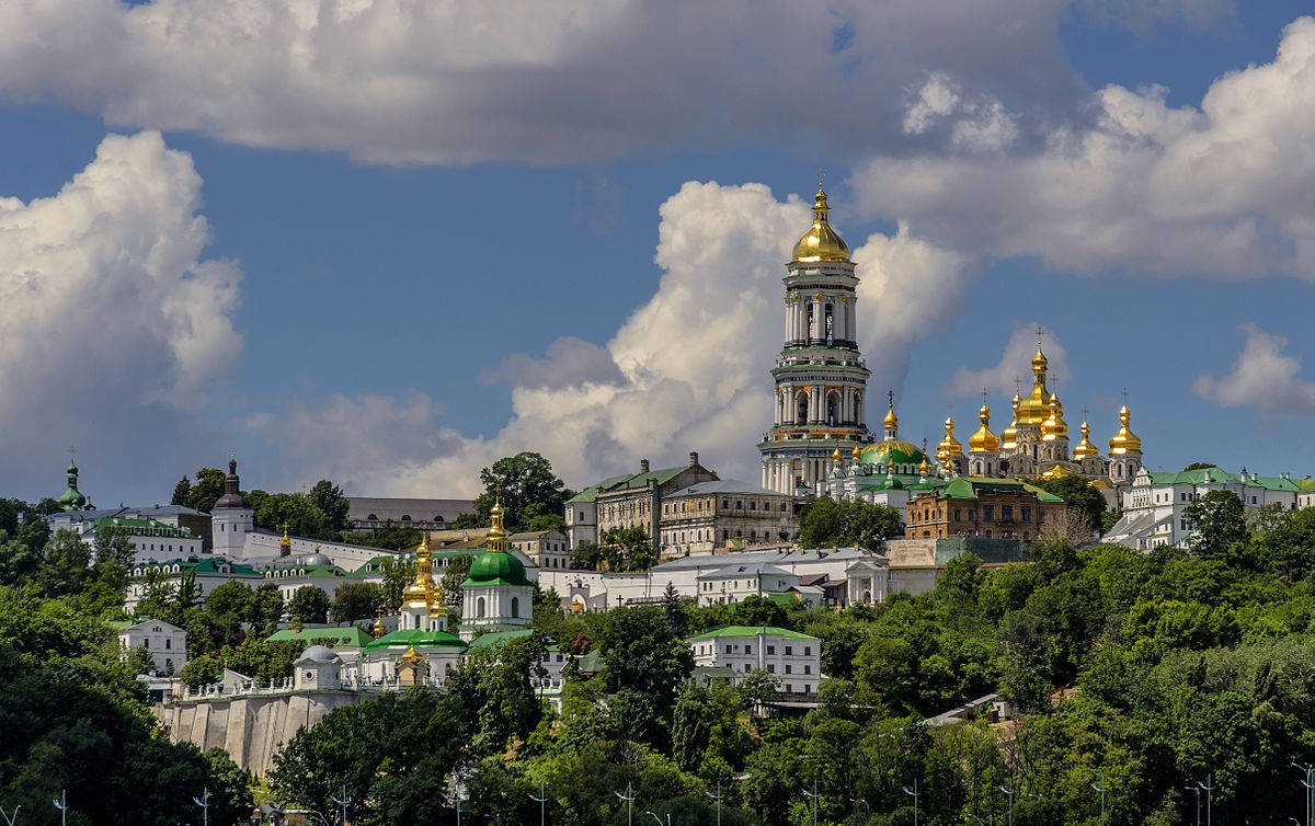 Держава тепер контролює лише п’яту частину території найдавнішого монастиря України