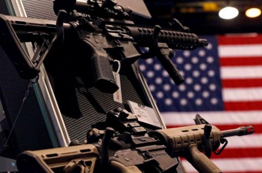 Ринок американської зброї (фото: thefiscaltimes)