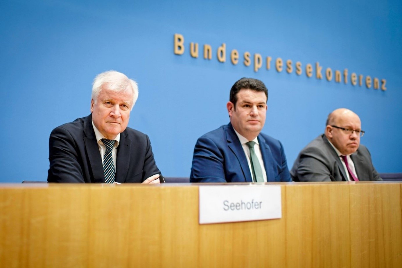 Новий закон презентували одразу три німецьких міністри: (зліва направо) – Горст Зеегофер, Хубертус Хайль та Петер Альтмайєр