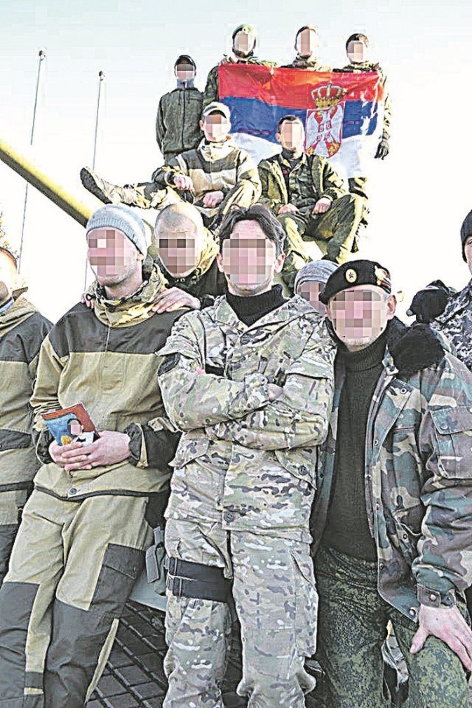 Сербські «добровольці» на Донбасі. Фото з приватного архіву, джерело blic.rs
