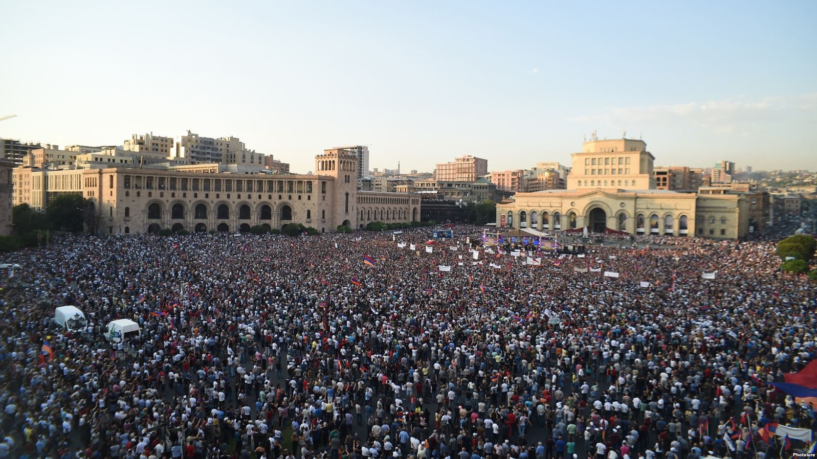 Мітинг на площі Республіки в Єревані, 17 серпня 2018 р