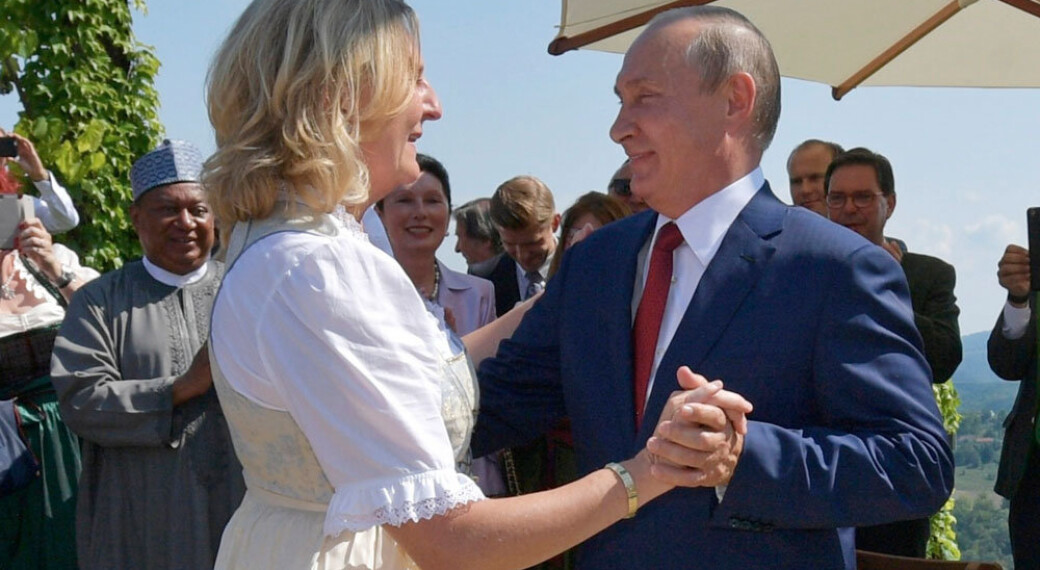 У 2018 році російський президент Володимир Путін побував на весіллі Кнайсль в Австрії