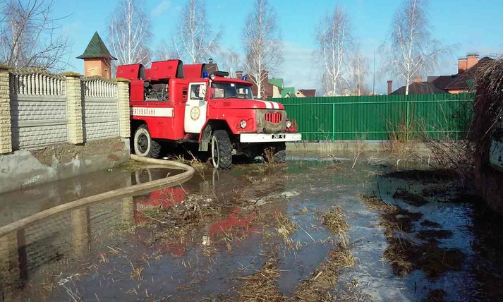 В Україну йде велика вода: є підтоплення в п’ятьох регіонах країни