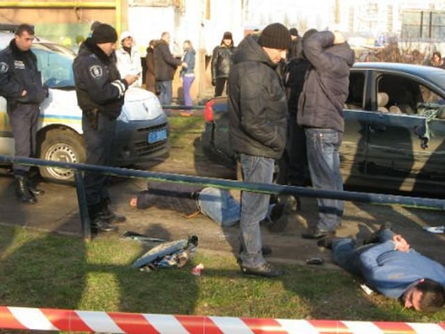 Разбитые авто и сломанные заборы, так в Киеве УБОП ловил автоугонщиков (фото)