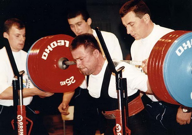 Президент Федерации пауэрлифтинга Украины Сиражутдин Базаев