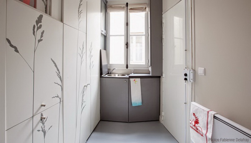 Квартира-трансформер: спальня, кухня, гардероб и ванная на 8 квадратных метрах (фото 9)