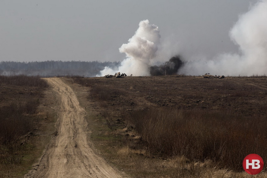 Сквозь огонь и воду: как тренируют украинских десантников (фото 2)