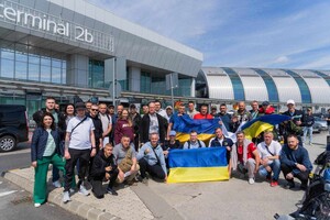 Українські ветерани підтримають Олександра Усика у «Битві за світло»