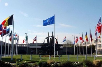 Дебют Порошенка в штаб-квартирі НАТО