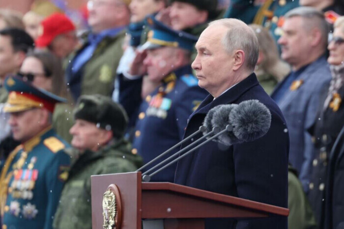 Выступление Путина на параде: The Wall Street Journal проанализировала основные месседжи диктатора