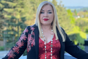 Оксана Білозір зачарувала українців ефектними фото з Чехії 