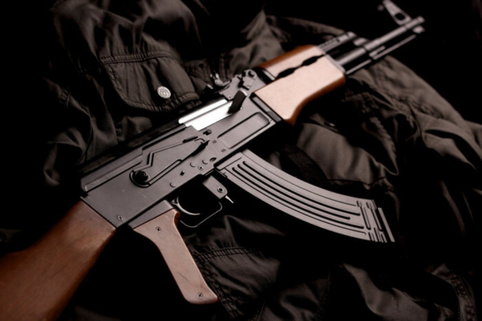 Німецька компанія виготовлятиме зброю старого зразка через війну в Україні