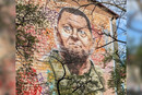 Автори найбільшого в Україні муралу із зображенням генерала Залужного пишаються тим, що намалювали його гігантський портрет усього за 12 годин 