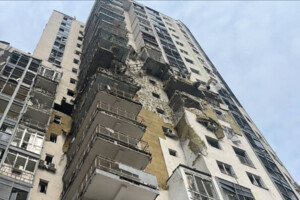 Російські загарбники завдали удари з авіації по Шевченківському району м. Харкова