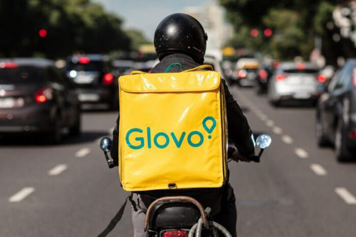 Мінекономіки після скандалу скасувало бронювання працівникам Glovo, Visa та Favbet 