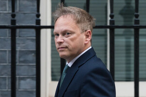 Шаппс переконаний, що Путіну не вдасться поставити економіку на військові рейки