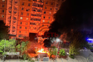 У Білгороді після серії вибухів спалахнули пожежі