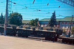 Росіяни перекидають техніку з Воронезької області на Бердянськ (відео)