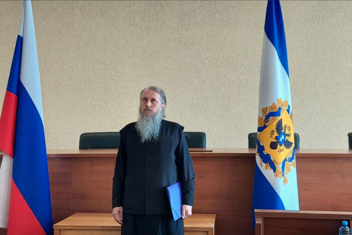 Митрополит Московської церкви в Україні отримав російський паспорт