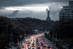 В Киеве чаще всего выключают свет: Центр Разумкова назвал причину
