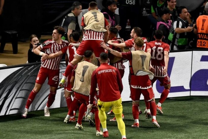 Грецька команда вперше в історії виграла єврокубок: «Олімпіакос» переміг «Фіорентину»