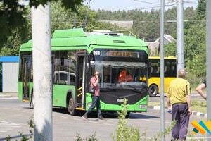 У Житомирі запустили тролейбусну лінію, на яку жителі чекали 40 років