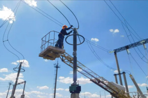 На Хмельниччині знеструмлено місто внаслідок обстрілу