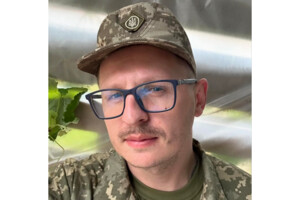 Співак повідомив, що найближчий місяць проходитиме базову підготовку