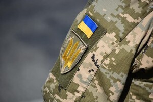 Невідомі кинули вибуховий пристрій на подвір’я сержанта Збройних Сил України