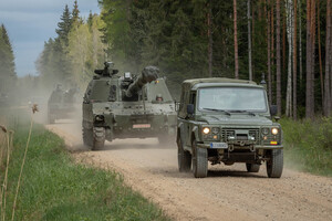 Українські чиновники стурбовані можливою активізацією російських військ на Золочівському напрямку