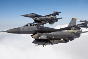 Нідерланди дозволили Україні використовувати F-16 для ударів по території РФ