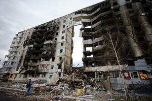 Окупанти зруйнували або пошкодили понад 210 тис. будівель