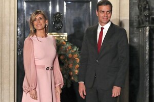 Дружина прем'єра Іспанії постане перед судом: у чому її звинувачують 