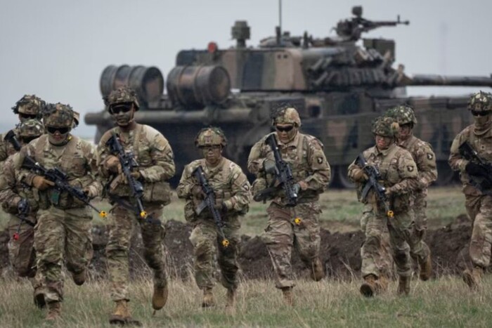 НАТО готує сухопутні коридори для військ США на випадок великої війни в Європі – ЗМІ