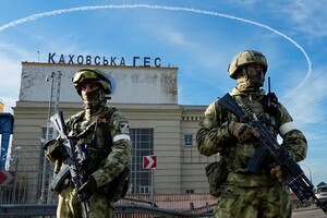 Війська РФ захопили Каховську ГЕС у перший день повномасштабної агресії, а 6 червня 2023 року зухвало підірвали станцію, аби зупинити очікуваний контрнаступ ЗСУ