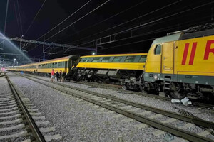 У Чехії зіткнулися пасажирський і вантажний потяги: є загиблі