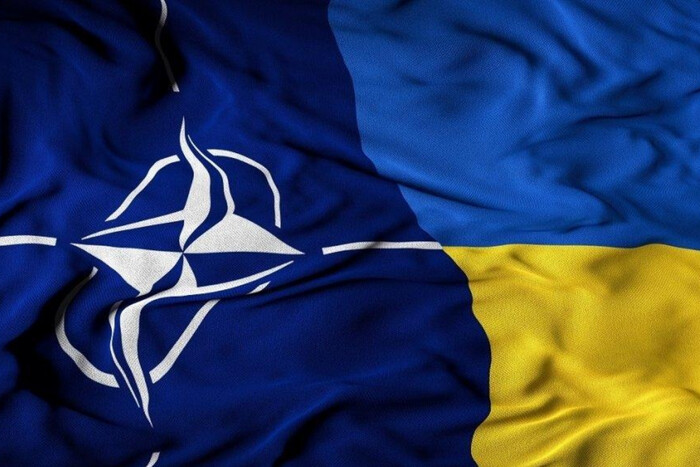 НАТО прагне розширити обмін розвідданими з Україною