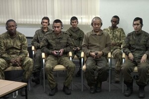 Деякі африканці, які перебували в Росії з робочими візами, були затримані та змушені обирати між депортацією та бойовими діями, каже один із європейських чиновників