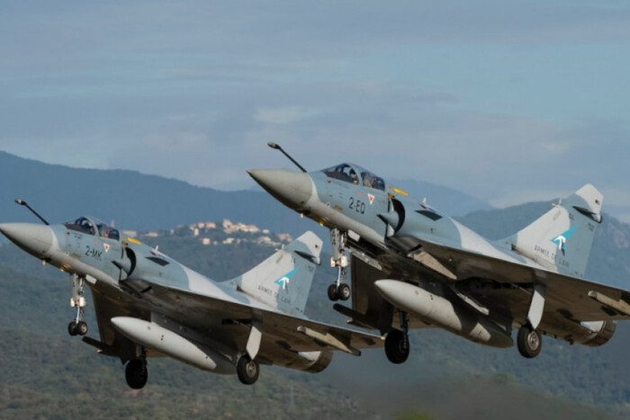ЗМІ назвали ймовірну кількість літаків Mirage 2000, які Україна отримає від Франції