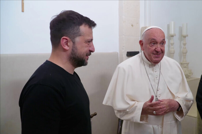 Зеленський зустрівся з Папою Римським (відео)