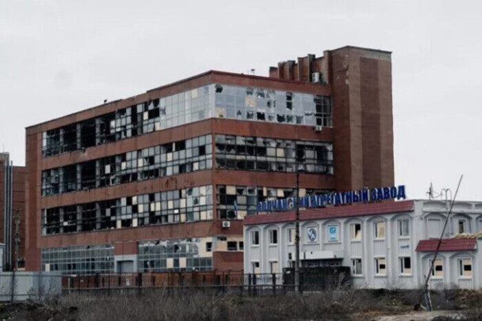 Аналитики сообщили, что россияне продвинулись к Агрегатному заводу в Волчанске