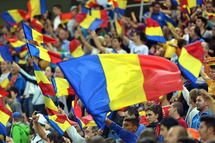 Україна спростувала фейк про румунських вболівальників, які нібито скандували «Путін»