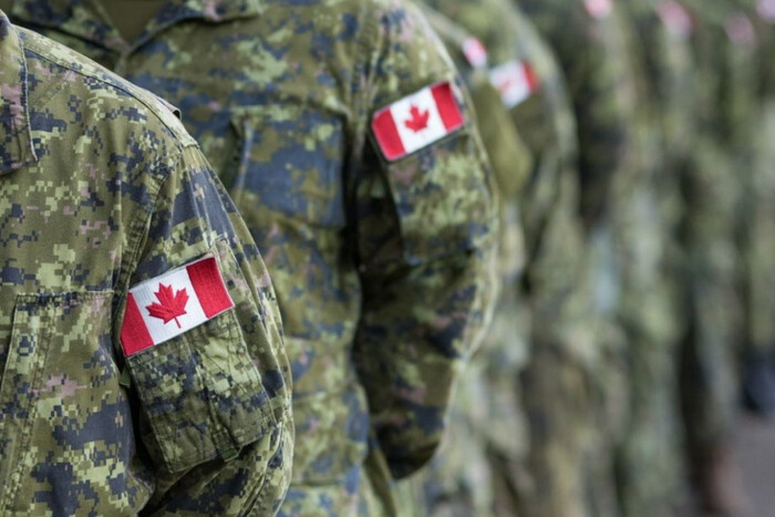 Канада повідомила, чи відправлятиме військових інструкторів в Україну