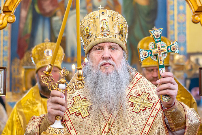 Митрополит Московської церкви під арештом не дочекався допомоги Росії і присягнув Україні