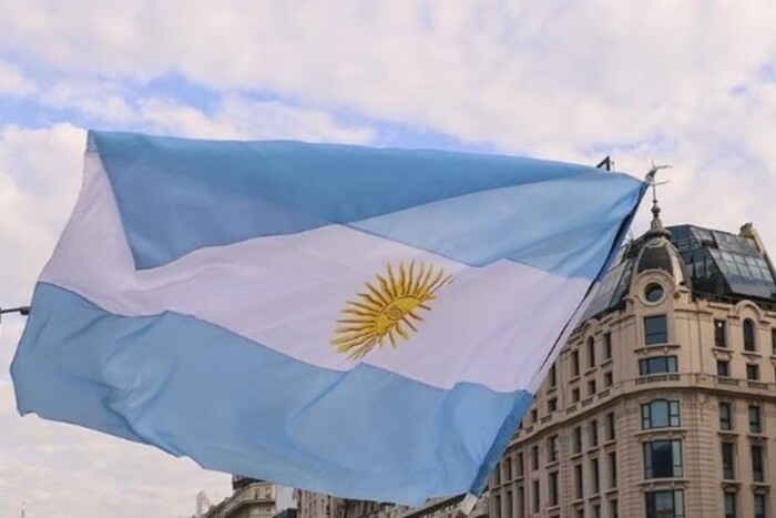 «Не збираємося втручатись»: Аргентина відмовляється надавати військову допомогу Україні