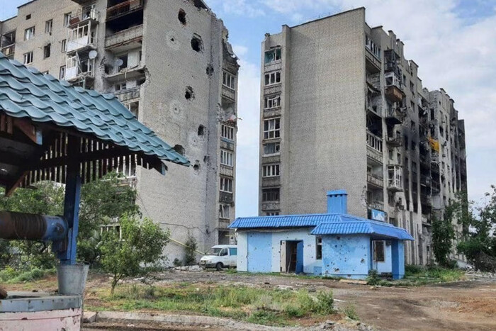 Окупанти погрожують упродовж 30 діб націоналізувати житло луганчан
