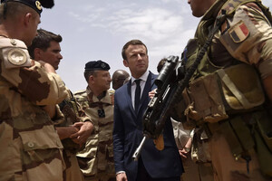 Французских военных в Украине не будет? Макрон сделал новое заявление